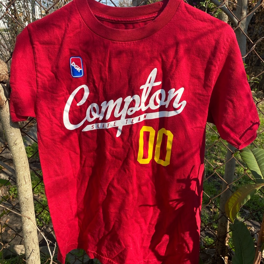 DGK Scumbag Compton Shirt Small